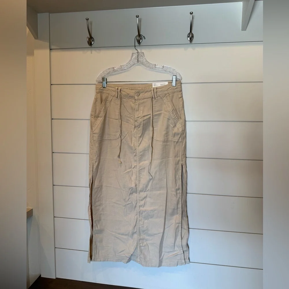 NWT American Eagle Low-Rise Maxi Skirt Dreamy Drape Line 10 / 30W